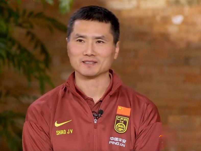 kaiyun-邵佳一挺固执！王上源腰部不适 球迷力推荐7大悍腰 依木兰不补招